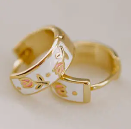 Tea Cup Hoops