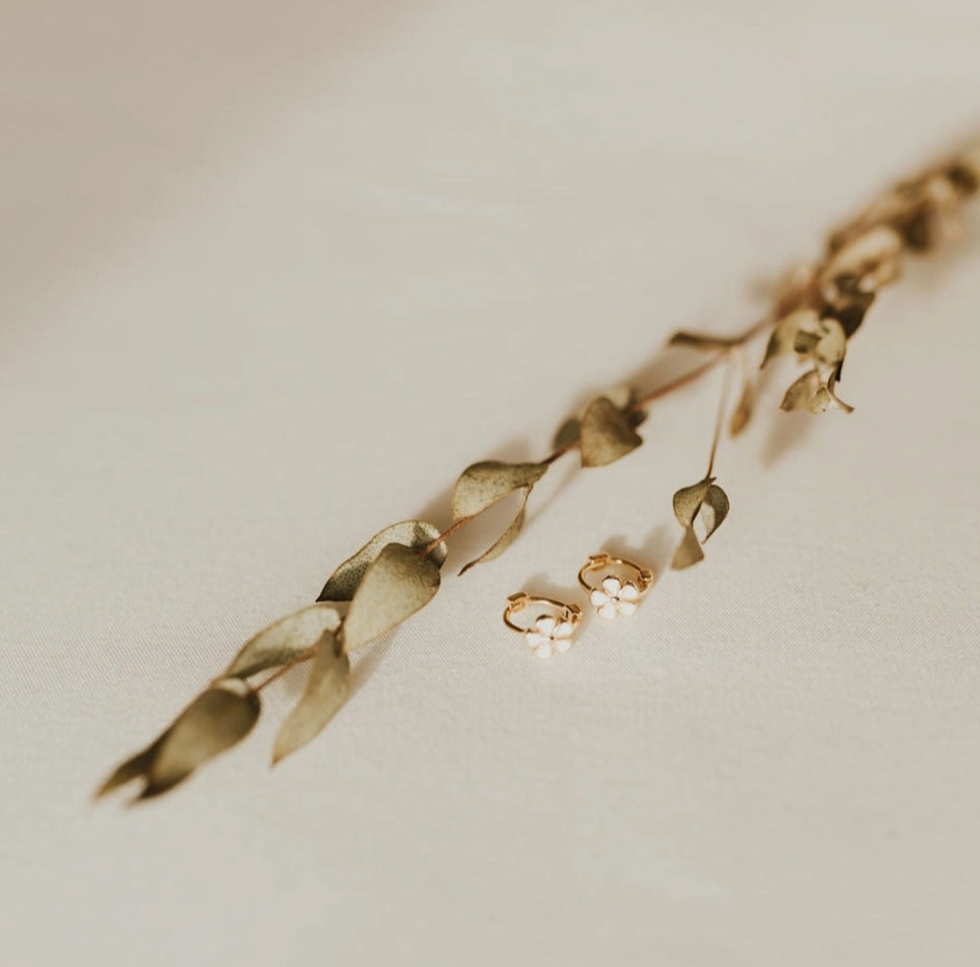 Flower Mini Hoops